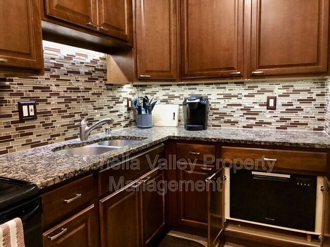 Building Photo - 701 Los Felices Cir W