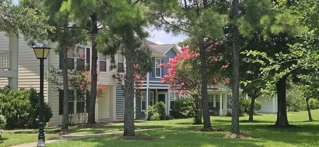Building Photo - 20922 Young Meadows Way