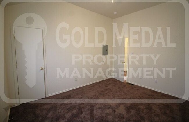 Building Photo - 4410 Alan Kent Dr