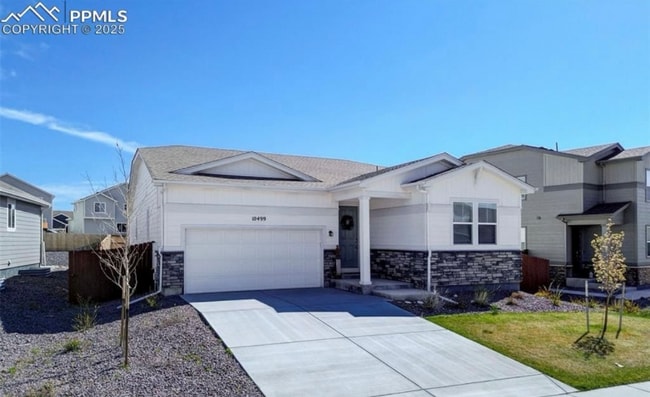 Building Photo - 10499 Rolling Peaks Dr