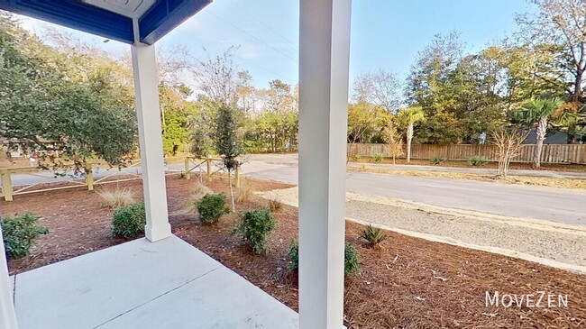 Building Photo - 1102 Tree Canopy Rd Wilmington, NC 28403 L...