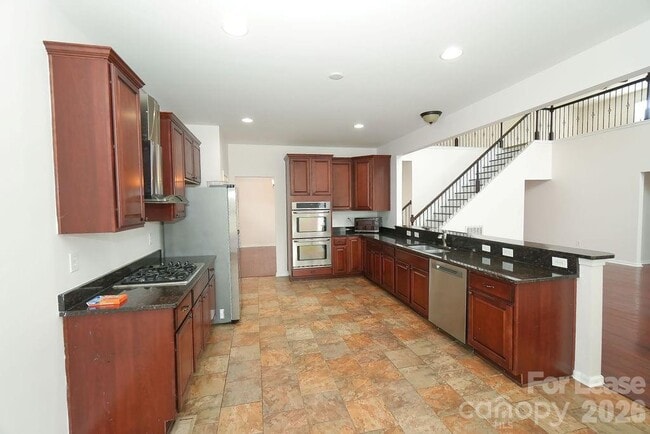 Building Photo - 4224 Lois Ln