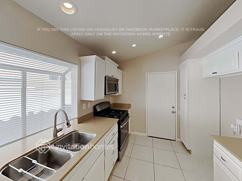 Building Photo - 29845 Calle San Martine