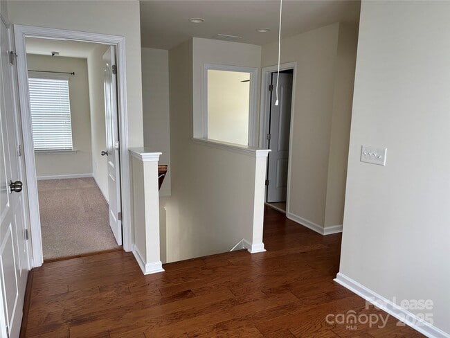 Building Photo - 78123 Rillstone Dr