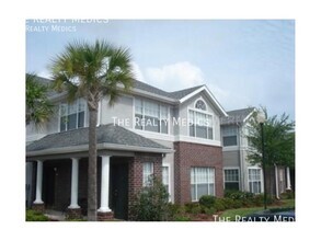 Building Photo - 11802 Meadow Branch Dr