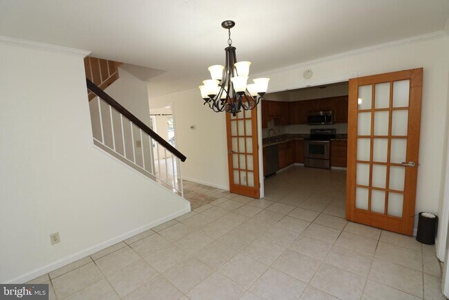 Building Photo - 20404 Shadow Oak Ct