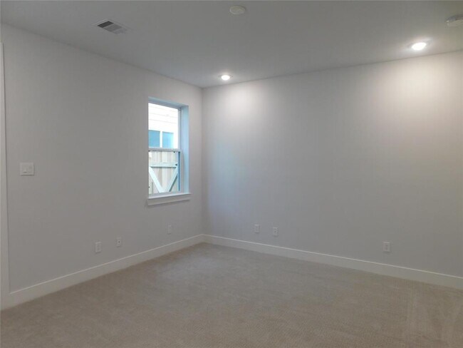 Building Photo - 4223 Eli St