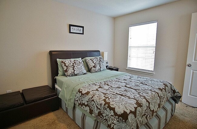 Building Photo - 21707 Balsam Brook Ln
