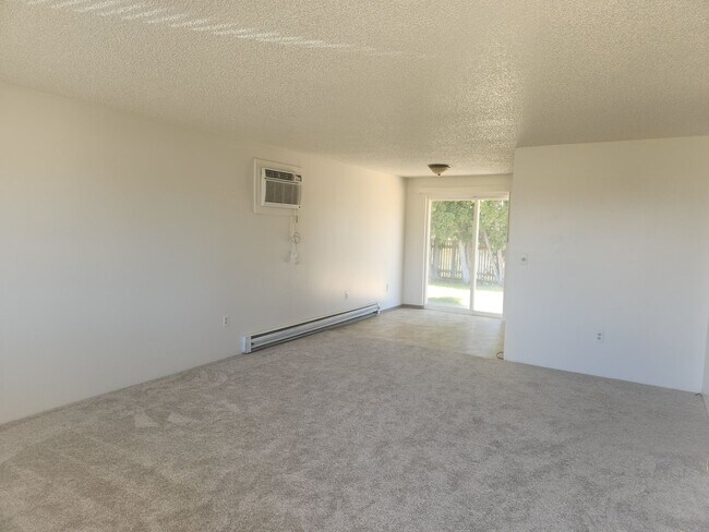 Building Photo - n5404