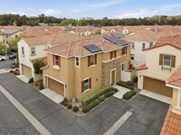 Building Photo - 26844 Albion Way