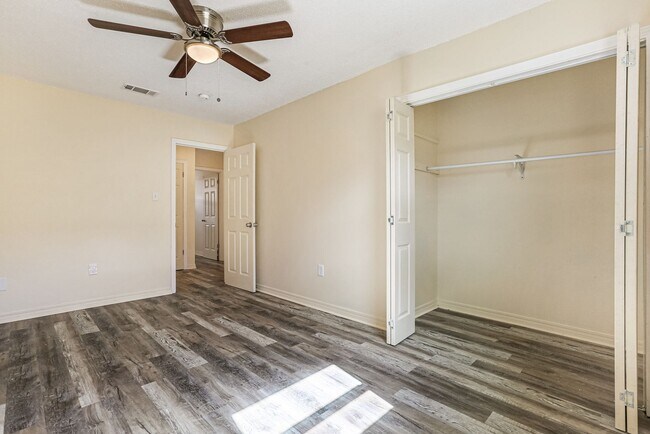 Building Photo - 1113 Orange Blossom Ln