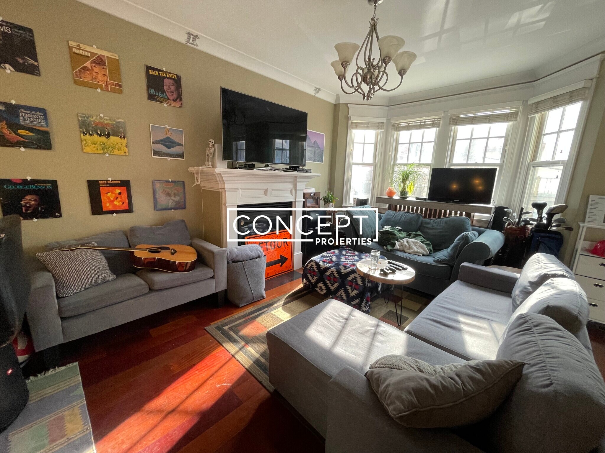 Building Photo - 15 Eldora St