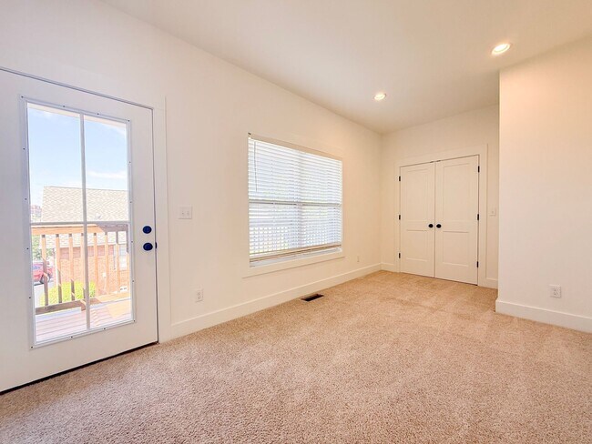 Building Photo - Spacious 4-Bedroom Home Near Tennessee Tech with Pool Access and Pet-Friendly Living