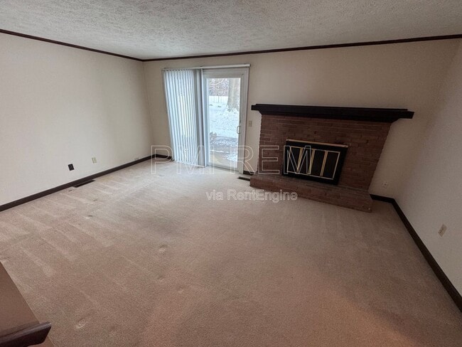 Building Photo - 1532 Lupe Ave NW