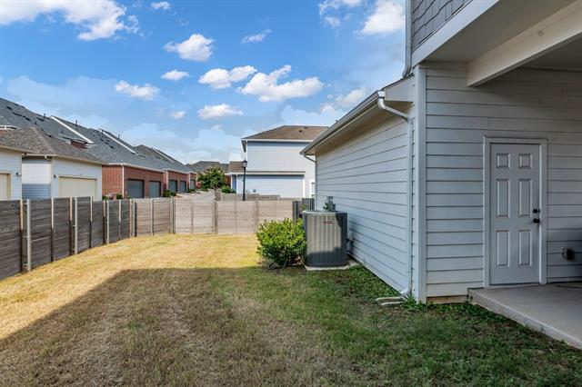 Building Photo - 6137 Marquita Mews