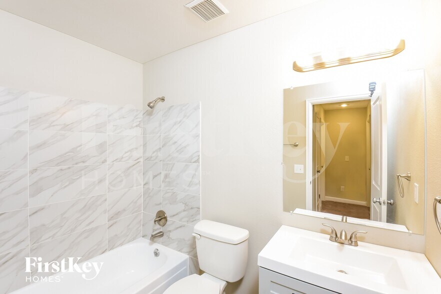 Building Photo - 4071 S Nucla Way