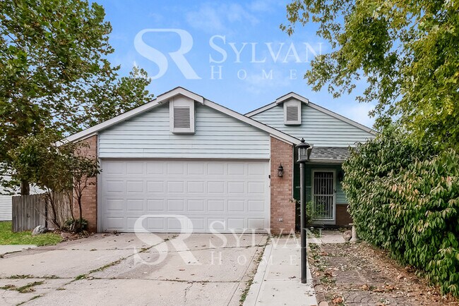 Building Photo - At Last, This Is What You Have Been Searching For!