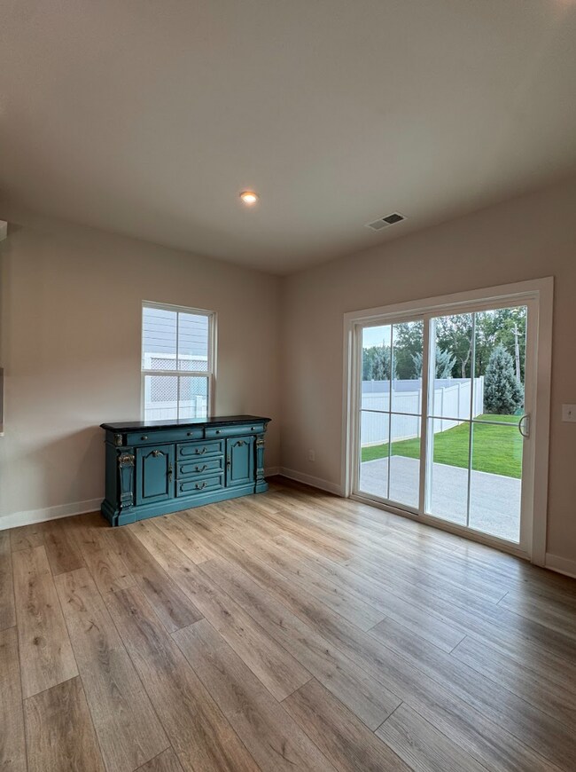 Building Photo - 204 Delamere Dr