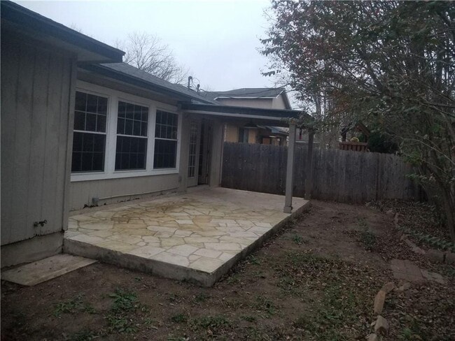 Building Photo - 9716 Copper Creek Dr