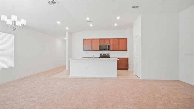 Building Photo - 2942 Lavanda Dr