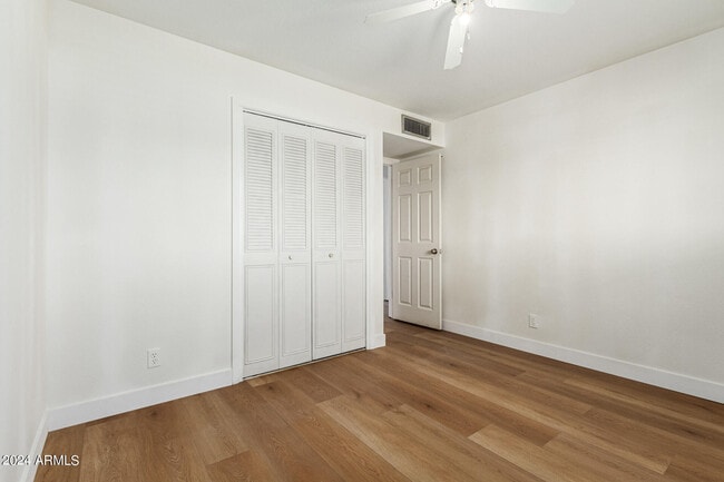 Building Photo - 1854 E Palmcroft Dr