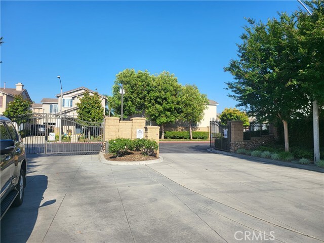 Building Photo - 2154 W Cherrywood Ln