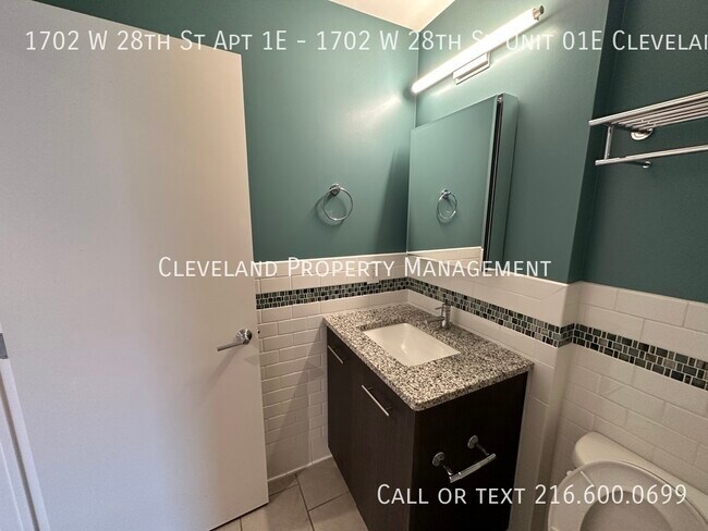 Building Photo - Modern Ohio City Studio Apartment