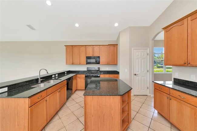 Building Photo - 12079 Aster Ave