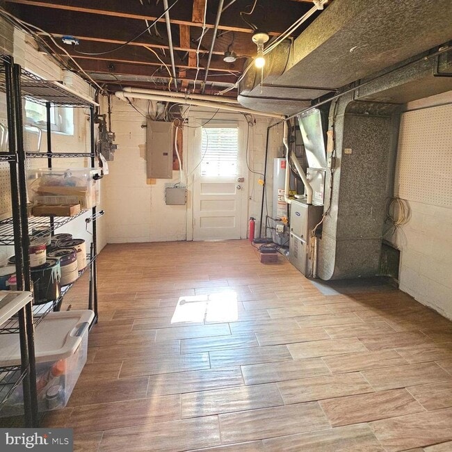 Building Photo - 7204 Camp Alger Ave
