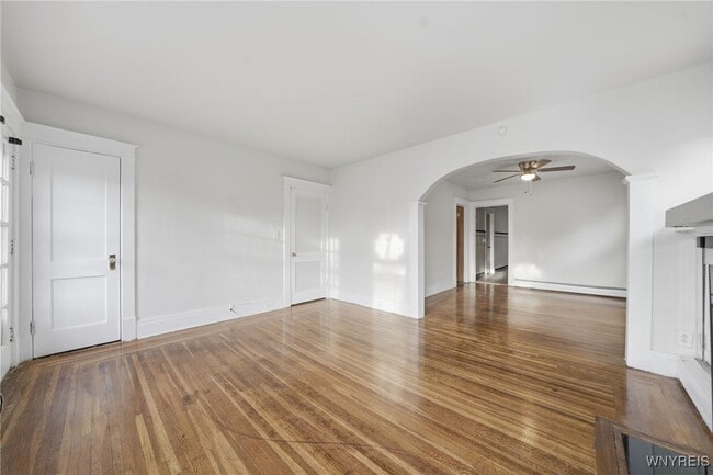 Building Photo - 691 Columbus Pkwy