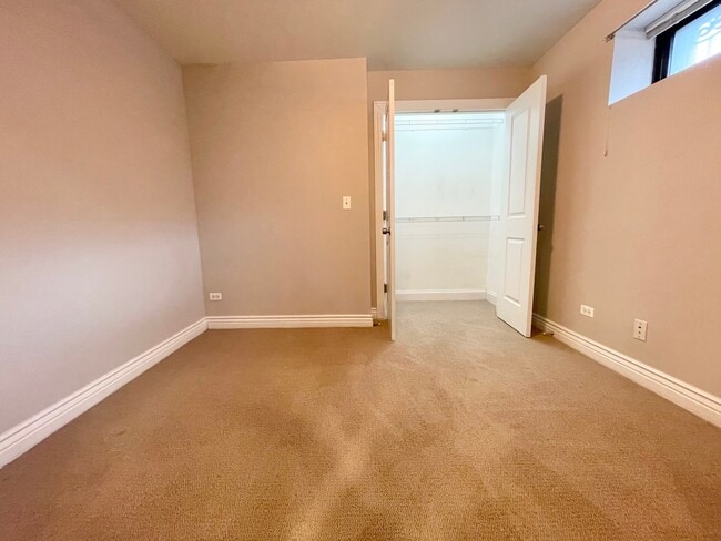 Building Photo - 2801 N Seminary Ave