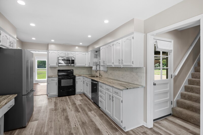 Building Photo - 7942 Cotton Cross Cove