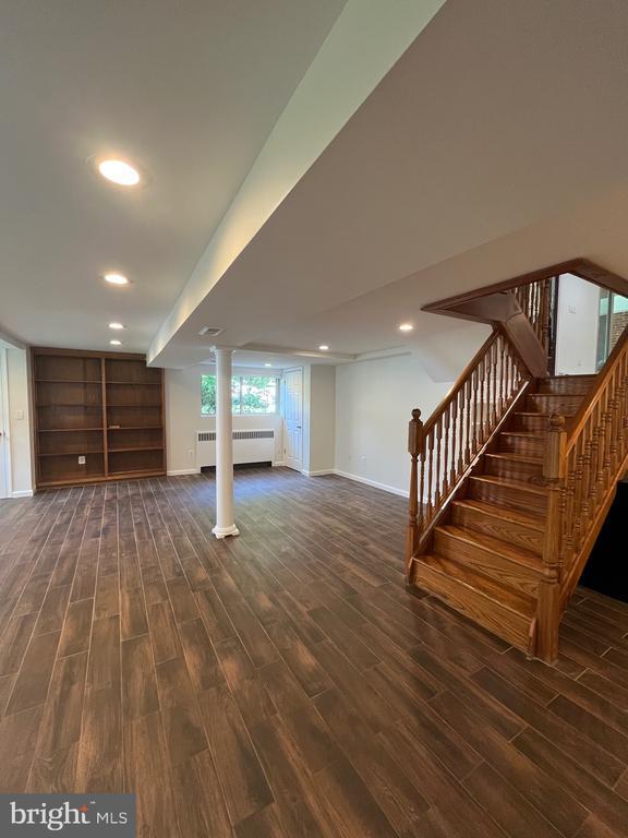 Building Photo - 3440 Skyview Terrace