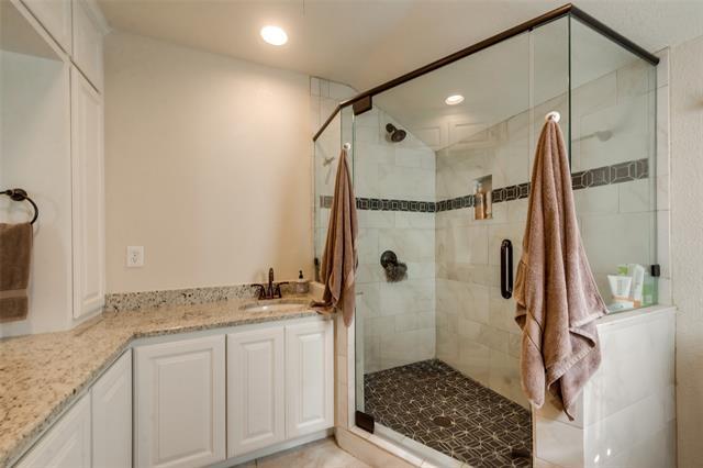 Building Photo - 3224 Preston Hollow Rd