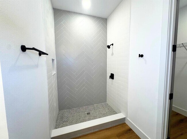 Building Photo - 410 Flat River St SW