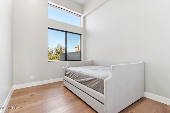 Building Photo - 8989 N Gainey Center Dr