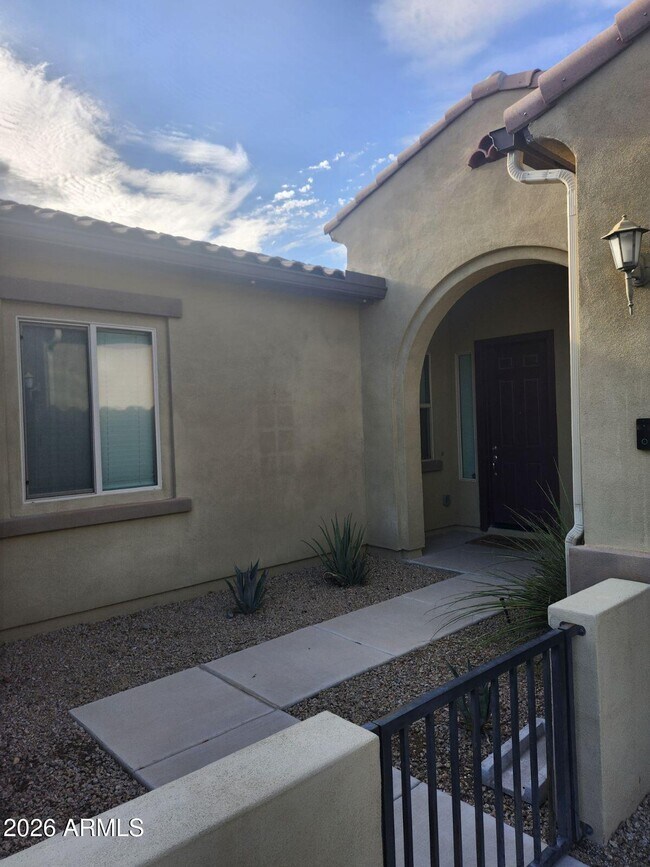 Building Photo - 19750 E Apricot Ct