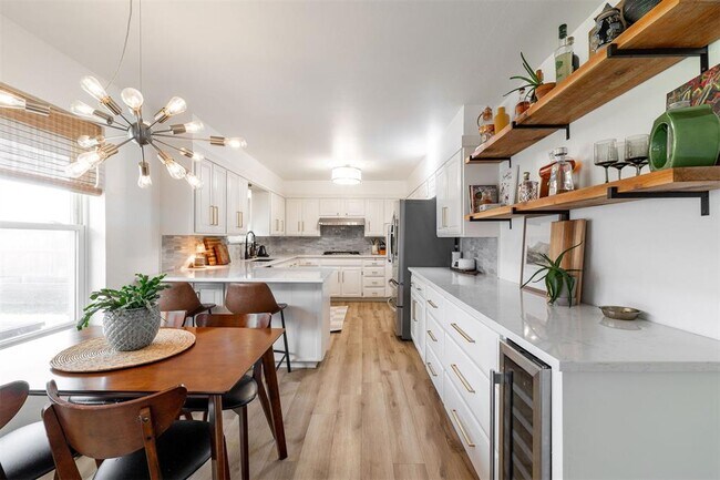 Building Photo - 4824 NW 73rd St