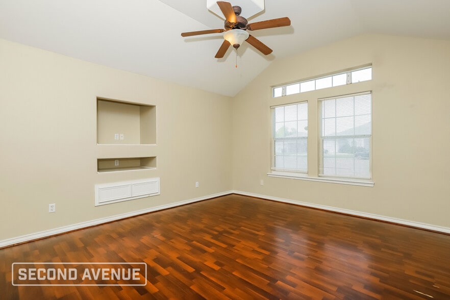 Building Photo - 7021 San Benito Dr