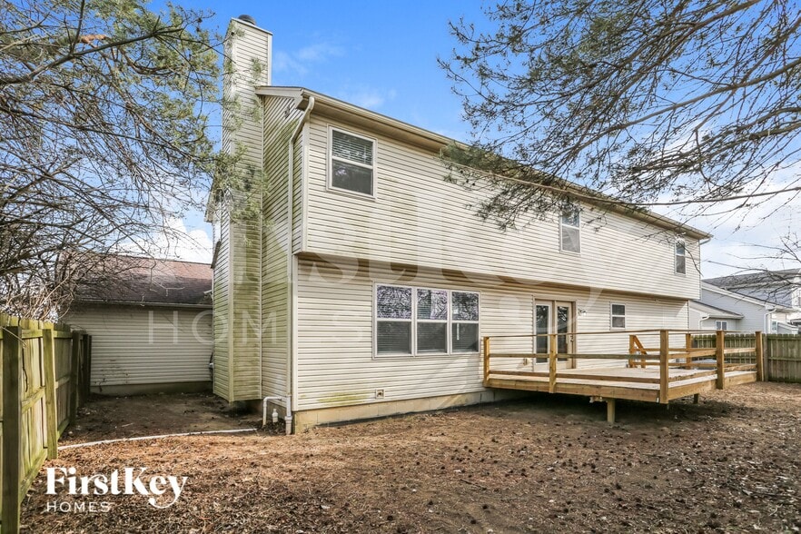 Building Photo - 3657 Lake Lanier Dr