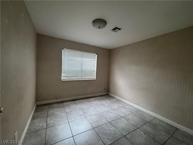 Building Photo - 6209 Meadowlark Ln