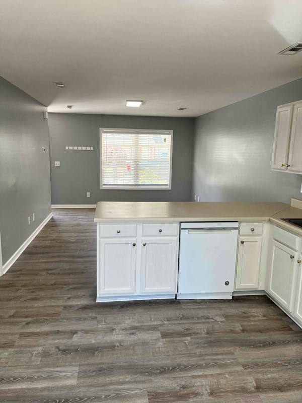 Building Photo - 229 Springfield Cir