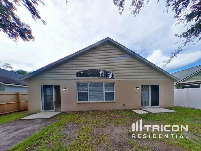 Building Photo - 13461 Staghorn Rd