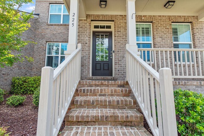 Building Photo - Beautiful Holly Springs Home