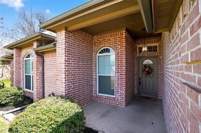 Building Photo - 402 Taos Ct E