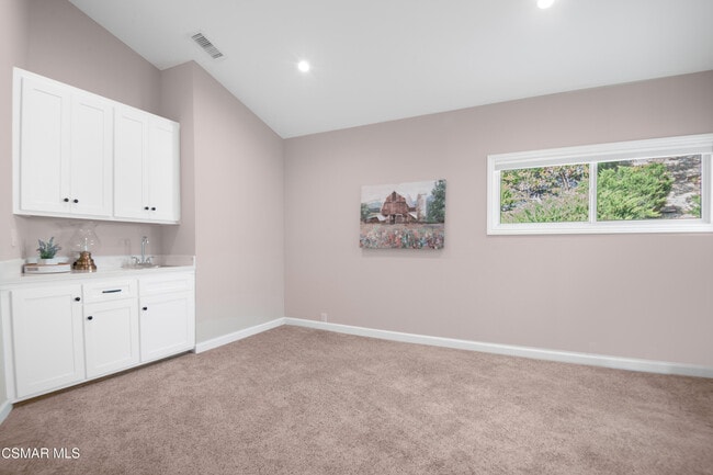 Building Photo - 28329 Foothill Dr