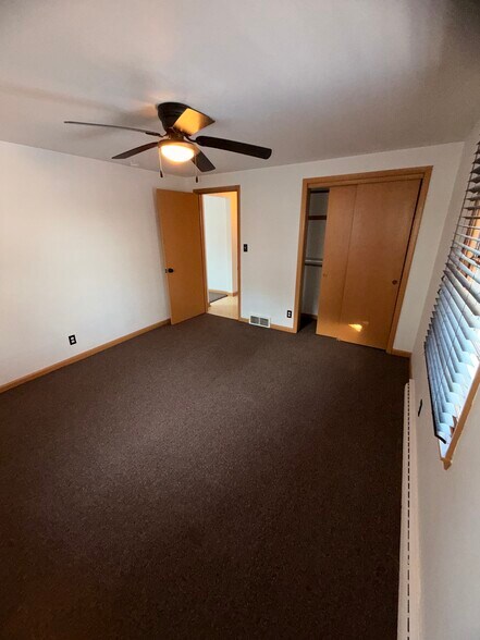 Building Photo - 741 Appleton Rd