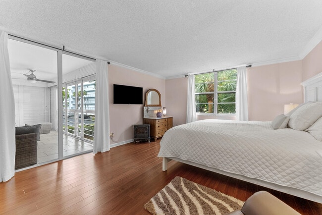 Building Photo - 6300 NW 2nd Ave