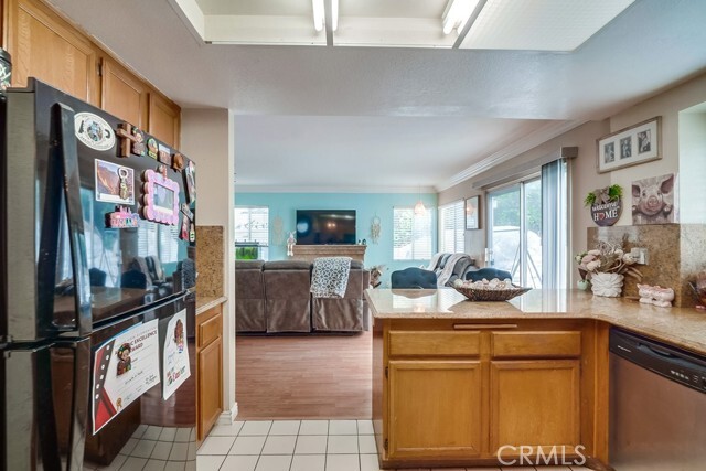 Building Photo - 1032 Smoketree Dr