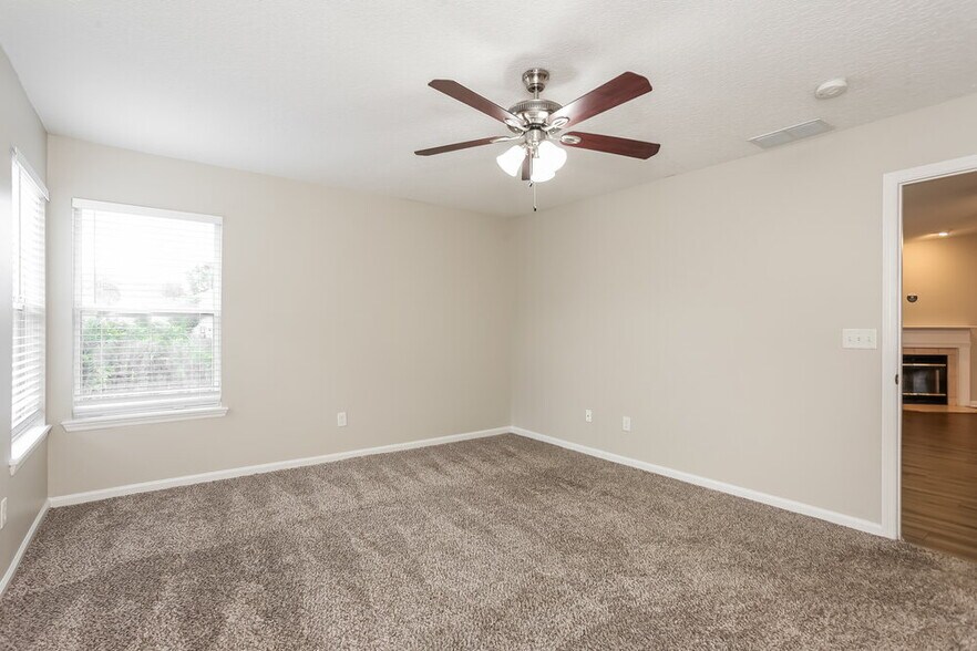Building Photo - 3021 Captiva Bluff Cir